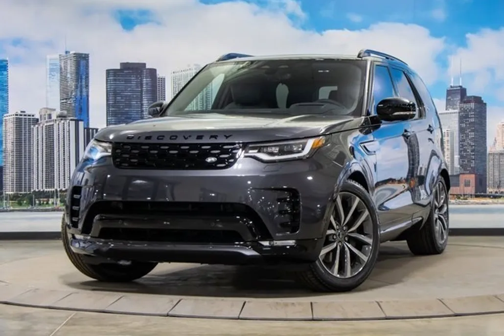 2025 Land Rover Discovery P360 Dynamic SE photo 1