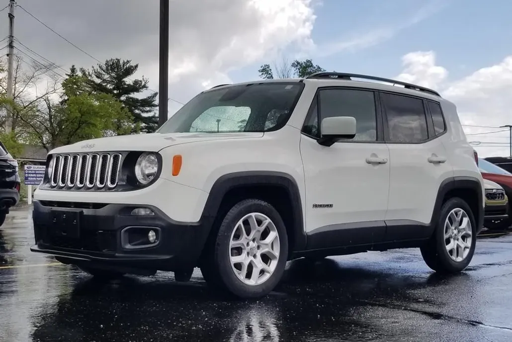 2015 Jeep Renegade Latitude photo 1