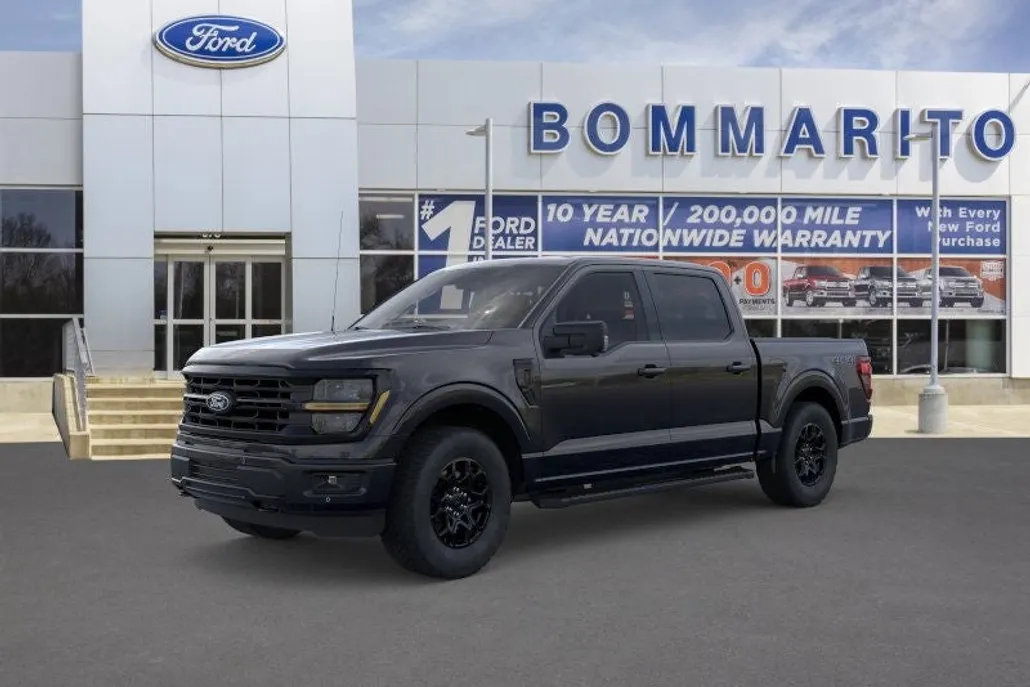 2025 Ford F-150 XLT photo 1