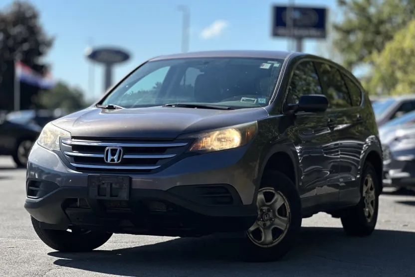 2014 Honda CR-V LX photo 1