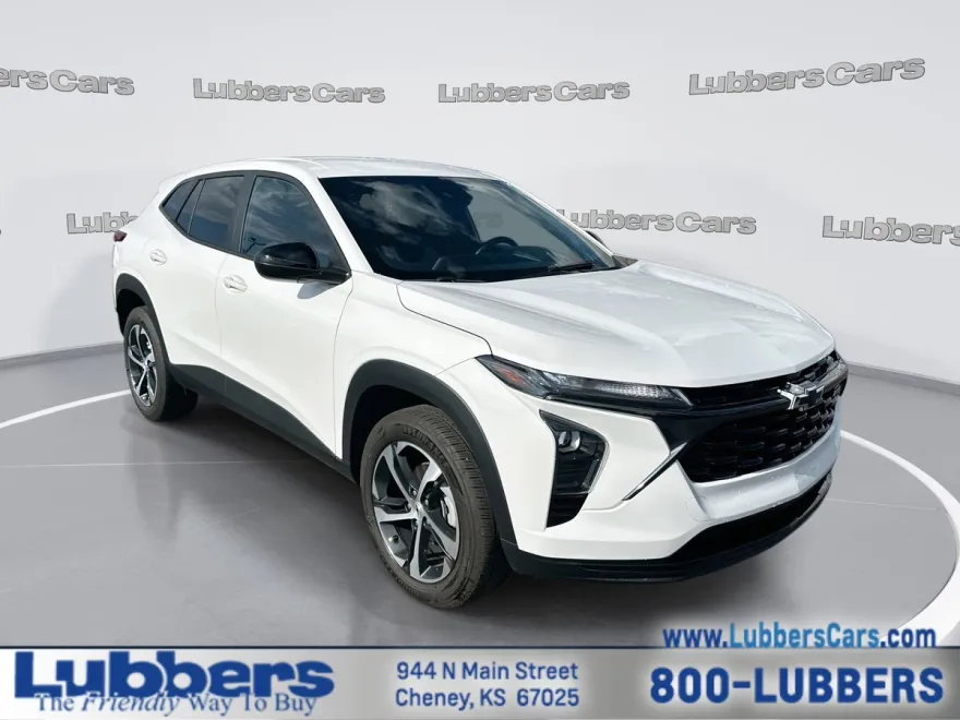 2024 Chevrolet Trax photo 1