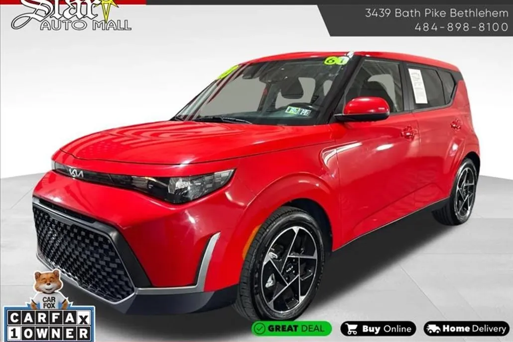 2023 Kia Soul EX photo 1