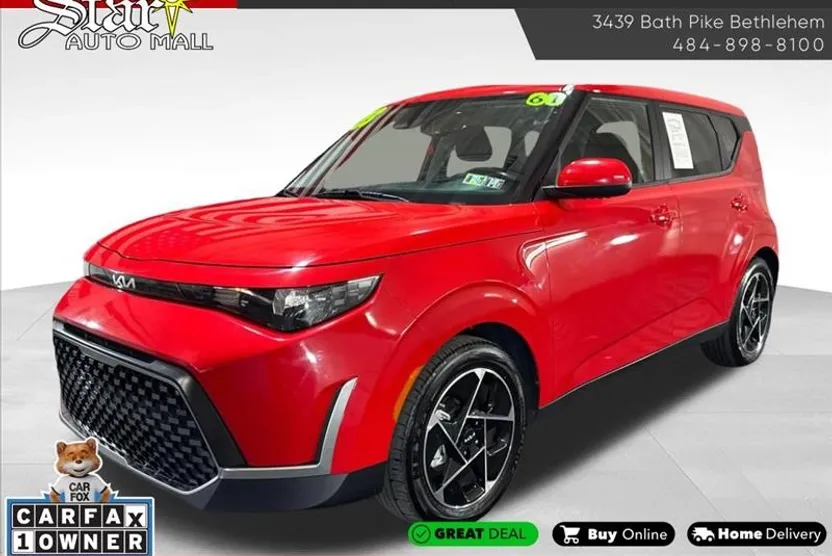 2023 Kia Soul EX photo 1