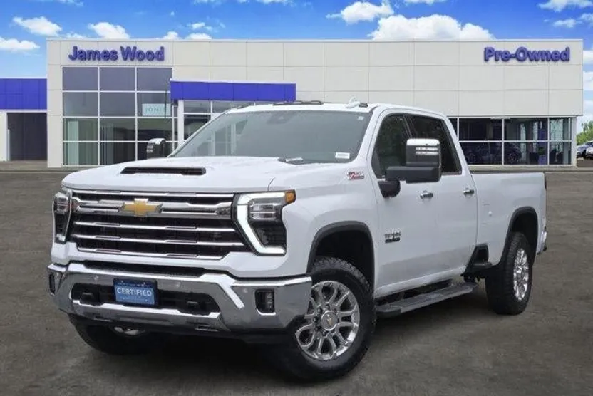 2025 Chevrolet Silverado 2500HD LTZ photo 1