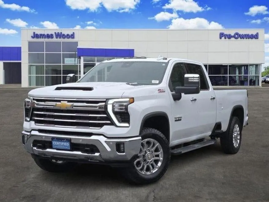 2025 Chevrolet Silverado 2500HD LTZ photo 1