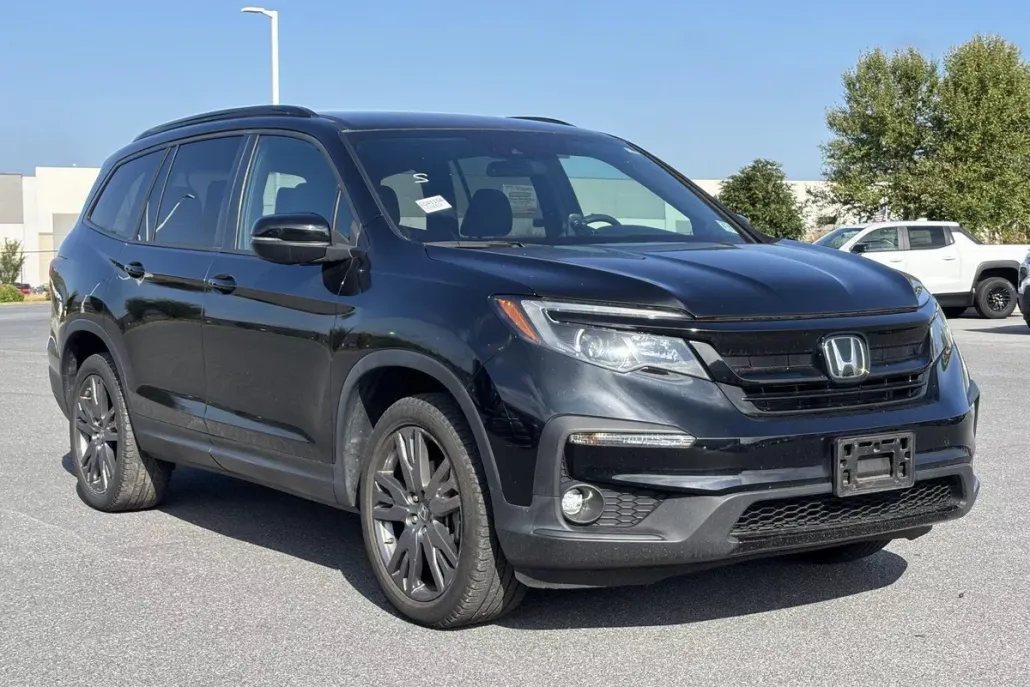 2022 Honda Pilot Sport photo 1