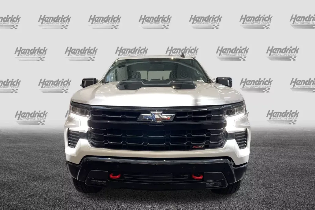 2024 Chevrolet Silverado 1500 LT Trail Boss photo 1