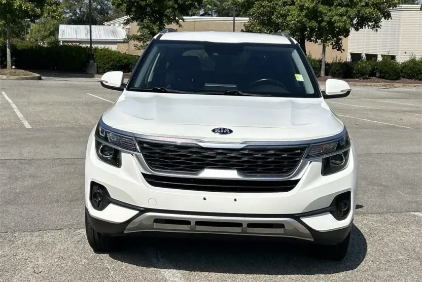 2021 Kia Seltos S photo 1