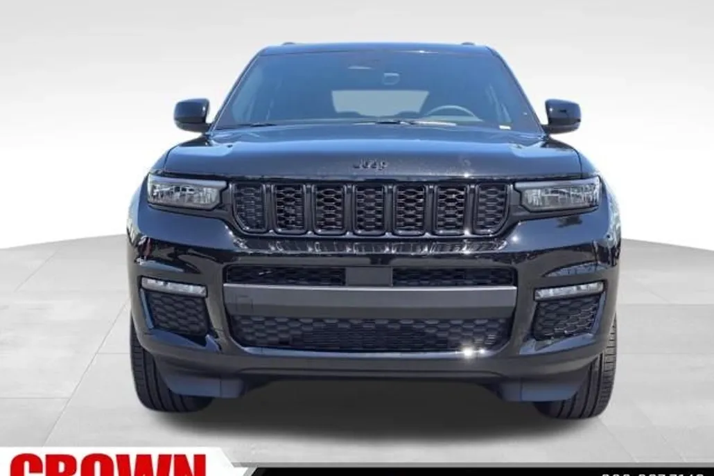 2025 Jeep Grand Cherokee Limited photo 1