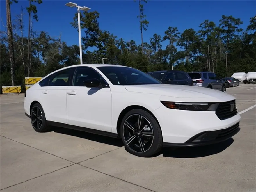 2025 Honda Accord Hybrid Sport photo 1
