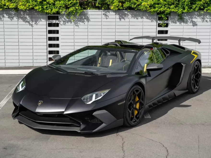 2016 Lamborghini Aventador LP 750-4 Superveloce photo 1