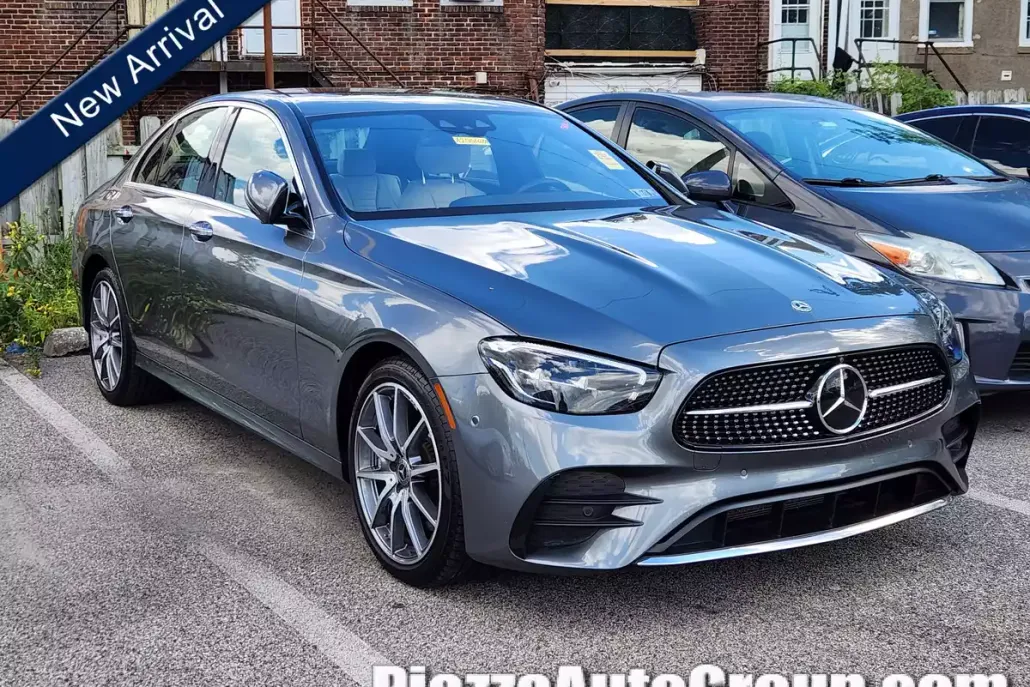 2023 Mercedes Benz E 450 Sedan photo 1