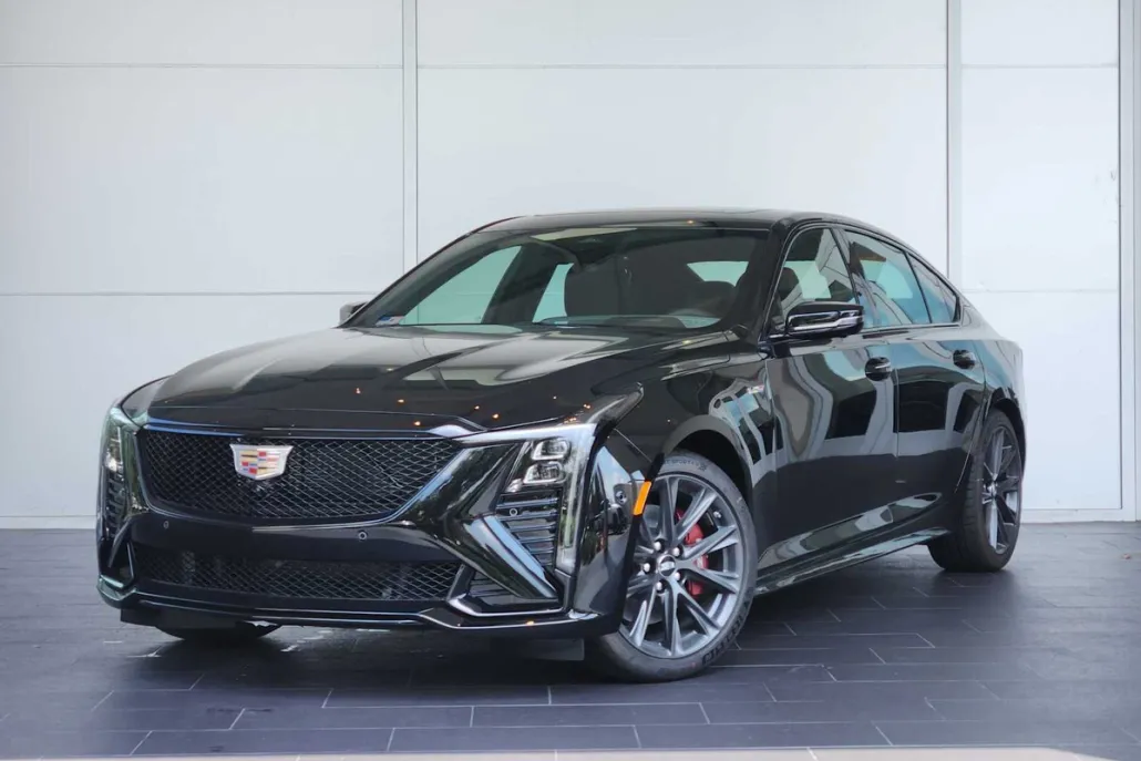 2026 Cadillac CT5 V photo 1