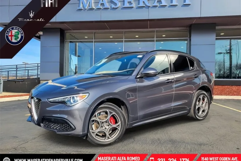 2023 Alfa Romeo Stelvio Ti photo 1