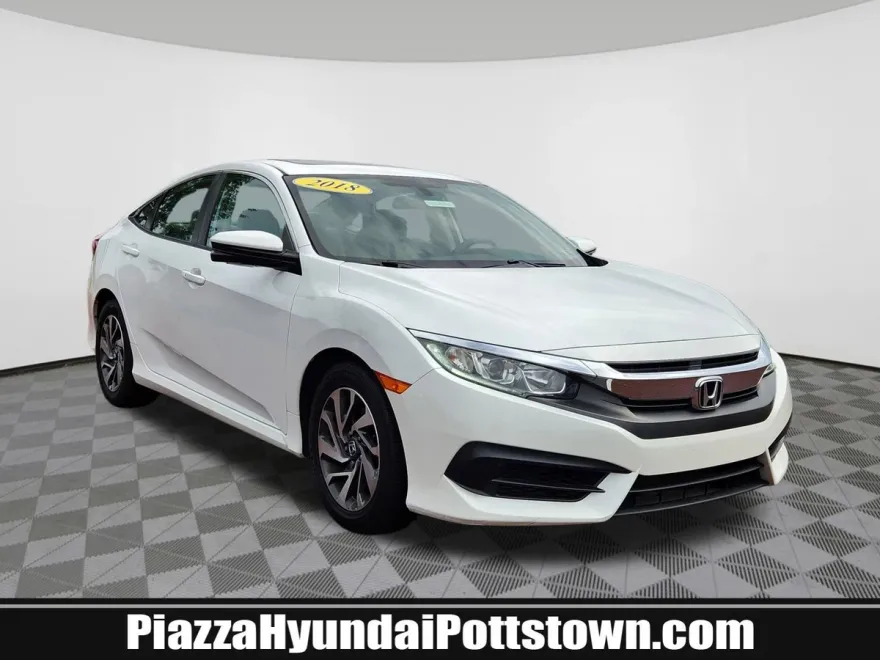 2018 Honda Civic EX photo 1