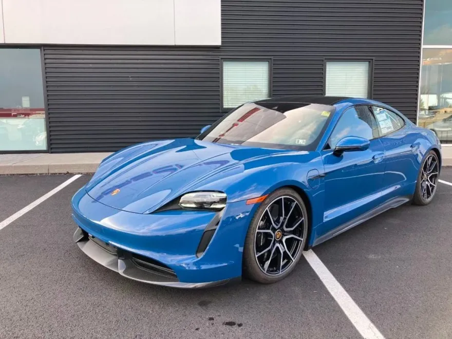2024 Porsche Taycan Turbo S photo 1