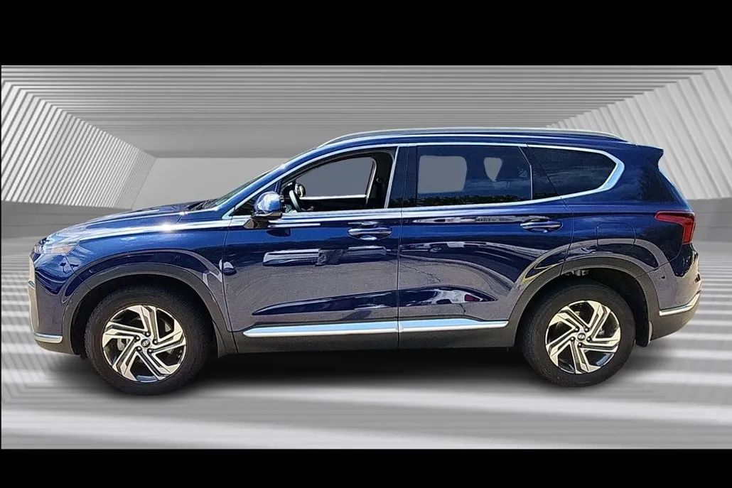 2022 Hyundai Santa Fe SEL photo 1