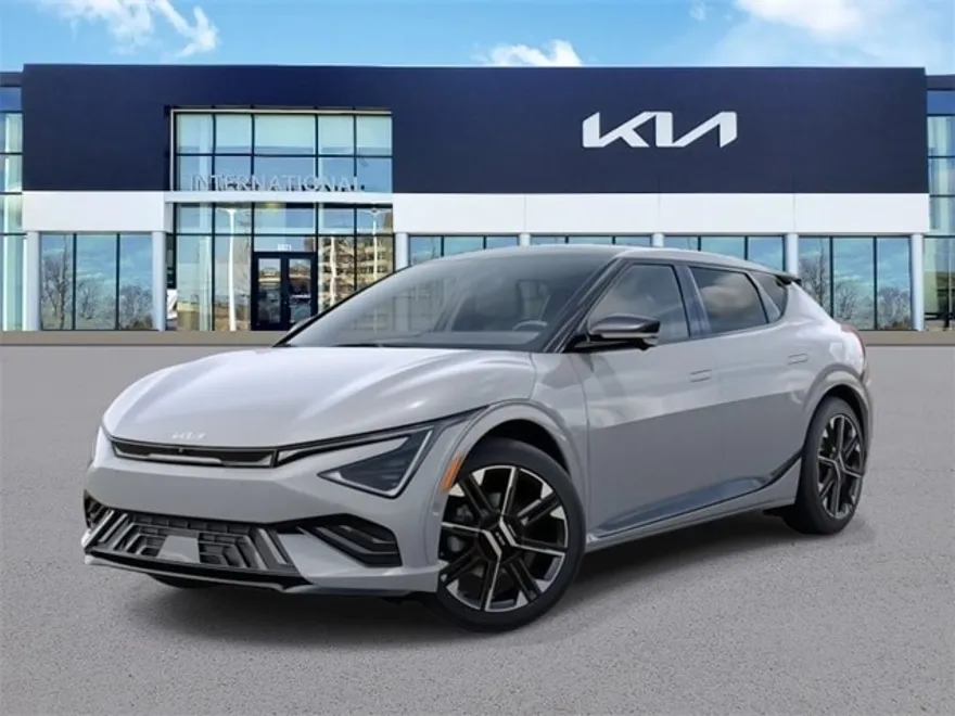 2025 Kia EV6 GT-Line photo 1