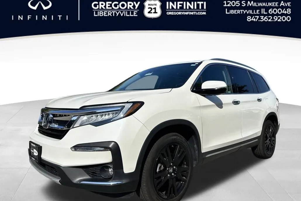 2019 Honda Pilot Touring photo 1