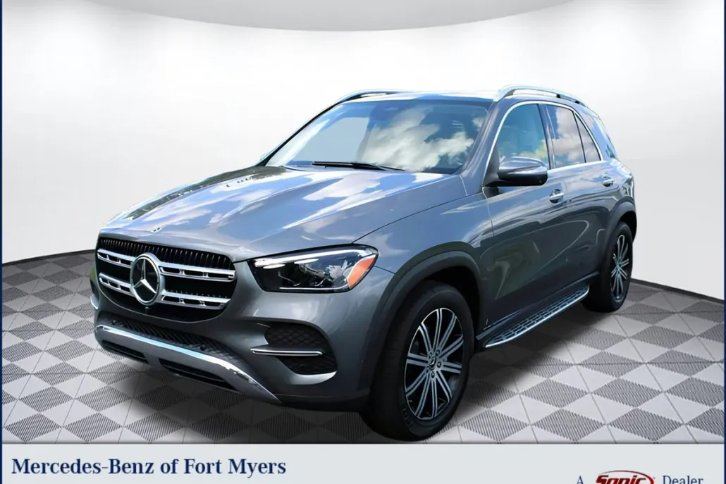 2025 Mercedes Benz GLE 350 4MATIC photo 1