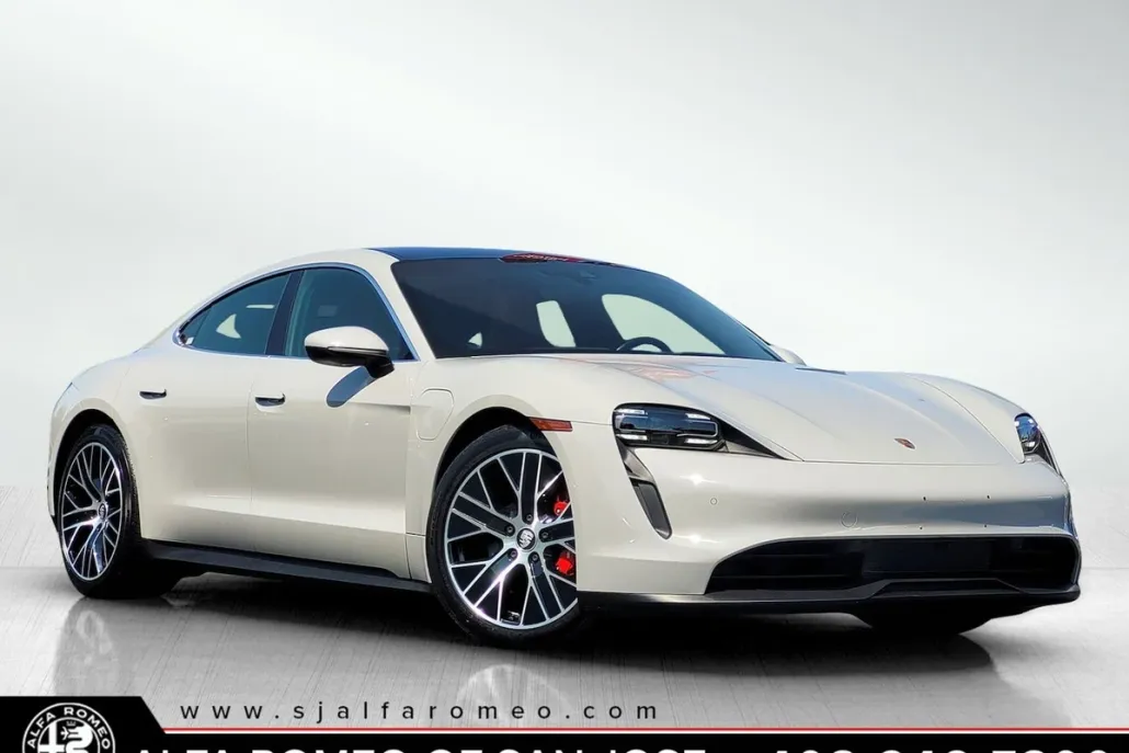 2021 Porsche Taycan 4S photo 1