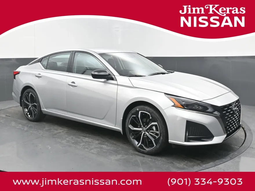 2025 Nissan Altima SR photo 1