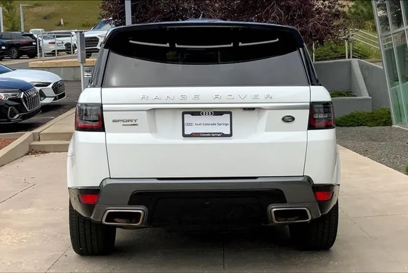 2019 Land Rover Range Rover Sport HSE photo 1