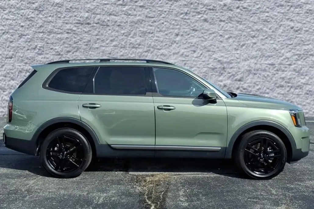 2023 Kia Telluride EX X-Line photo 1