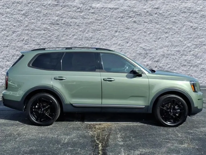2023 Kia Telluride EX X-Line photo 1