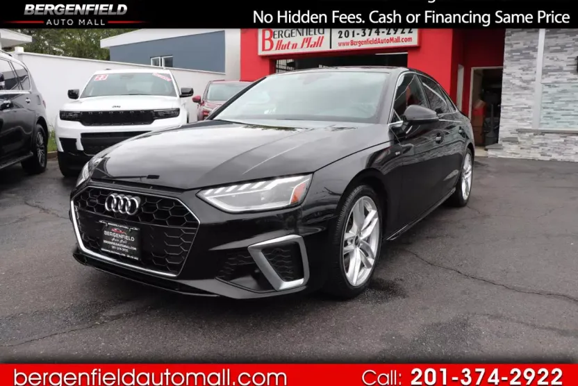 2023 Audi A4 S line Premium Plus 45 TFSI Quattro photo 1