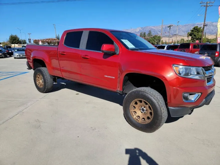 2016 Chevrolet Colorado LT photo 1
