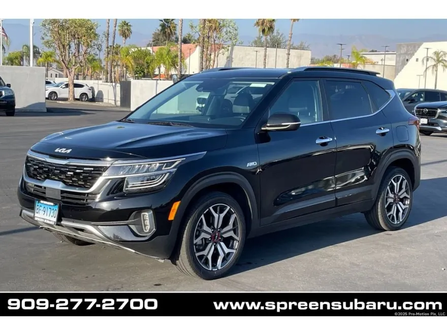 2022 Kia Seltos SX photo 1