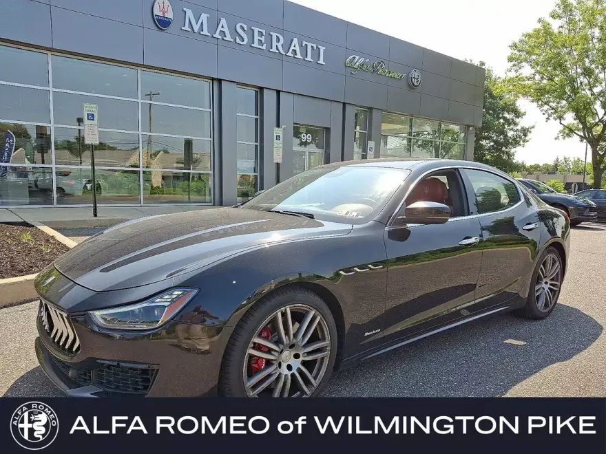 2018 Maserati Ghibli Q4 GranLusso photo 1