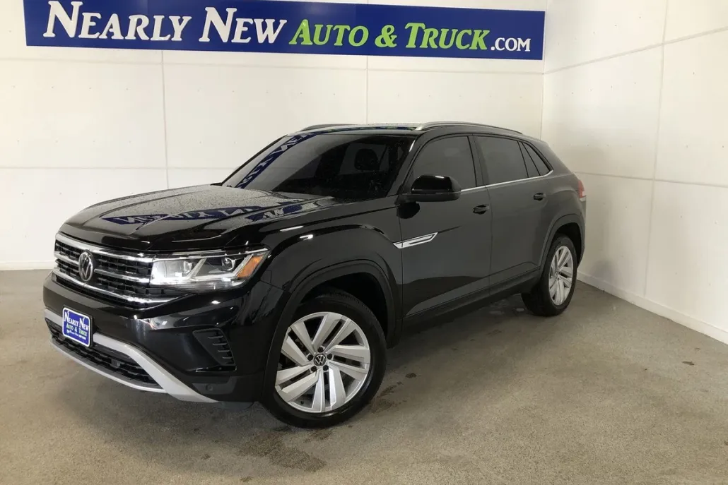 2020 Volkswagen Atlas Cross Sport SE Technology photo 1