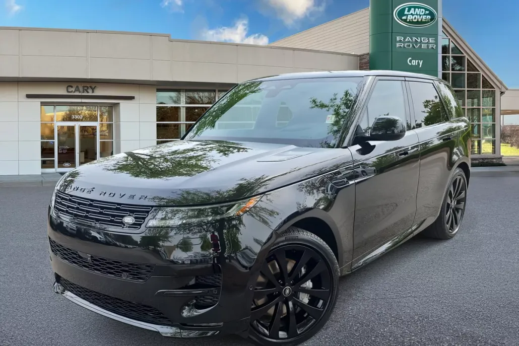 2025 Land Rover Range Rover Sport SE photo 1