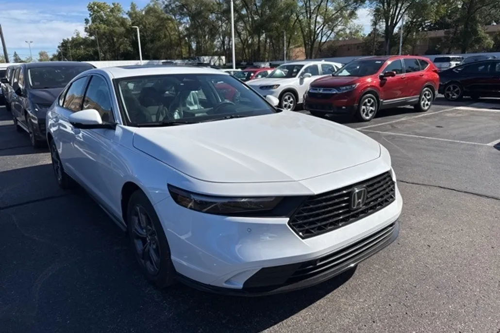 2025 Honda Accord Hybrid EX-L photo 1