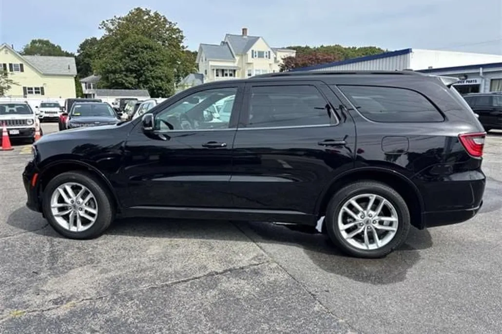 2022 Dodge Durango GT Plus photo 1