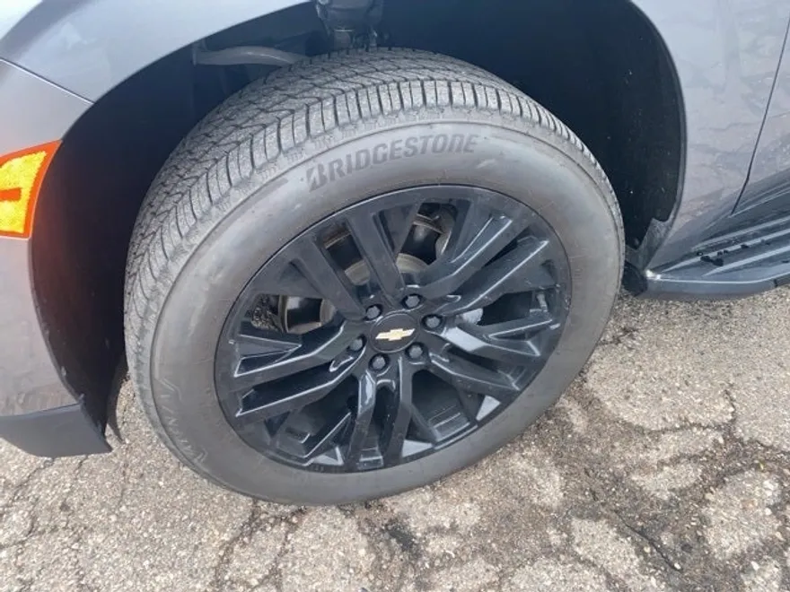 2021 Chevrolet Tahoe RST photo 1