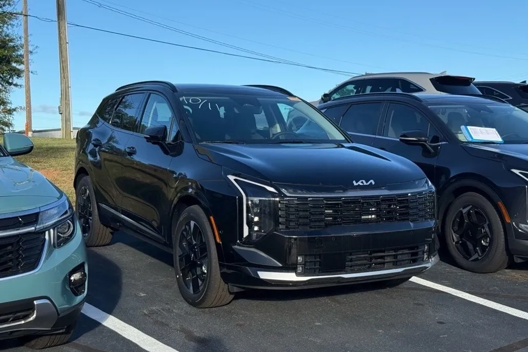 2026 Kia Sportage Hybrid photo 1