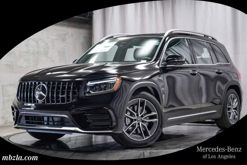 2025 Mercedes Benz GLB AMG 35 4MATIC photo 1