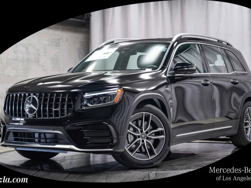 2025 Mercedes Benz GLB AMG 35 4MATIC photo 1