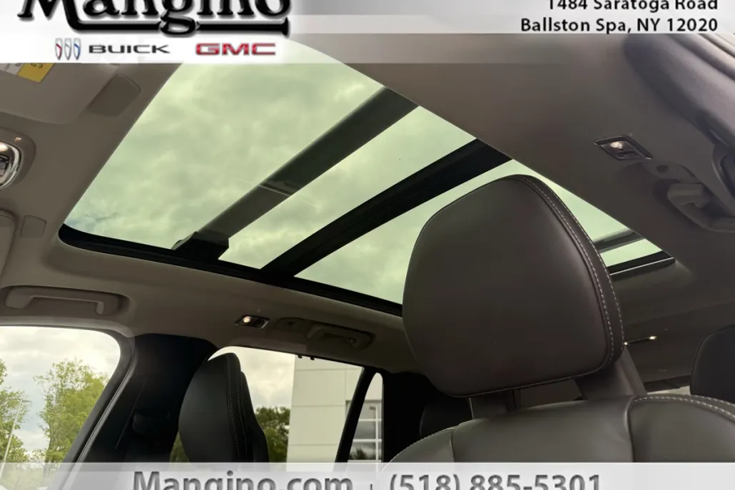 2022 Volvo XC90 Recharge photo 1