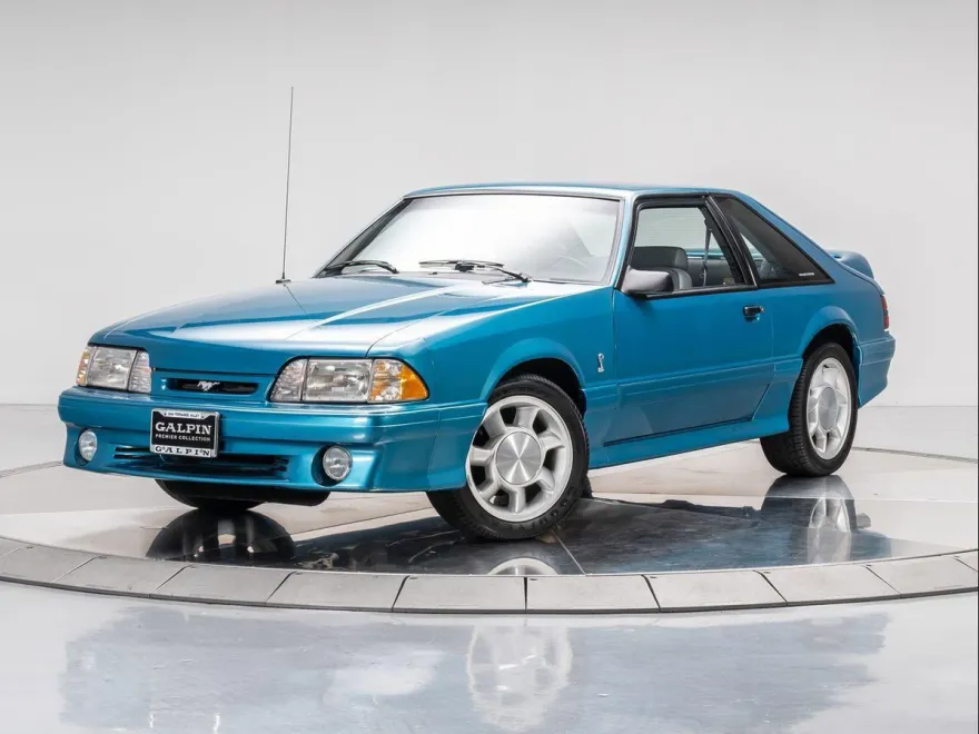 1993 Ford Mustang Cobra photo 1