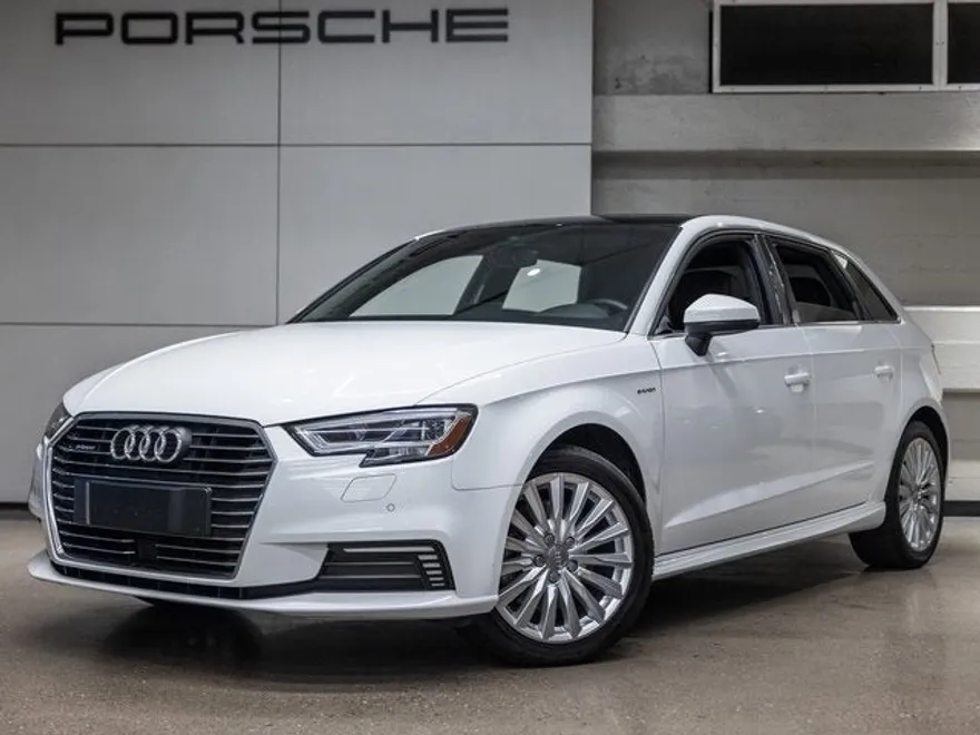 2018 Audi A3 E-tron Premium photo 1