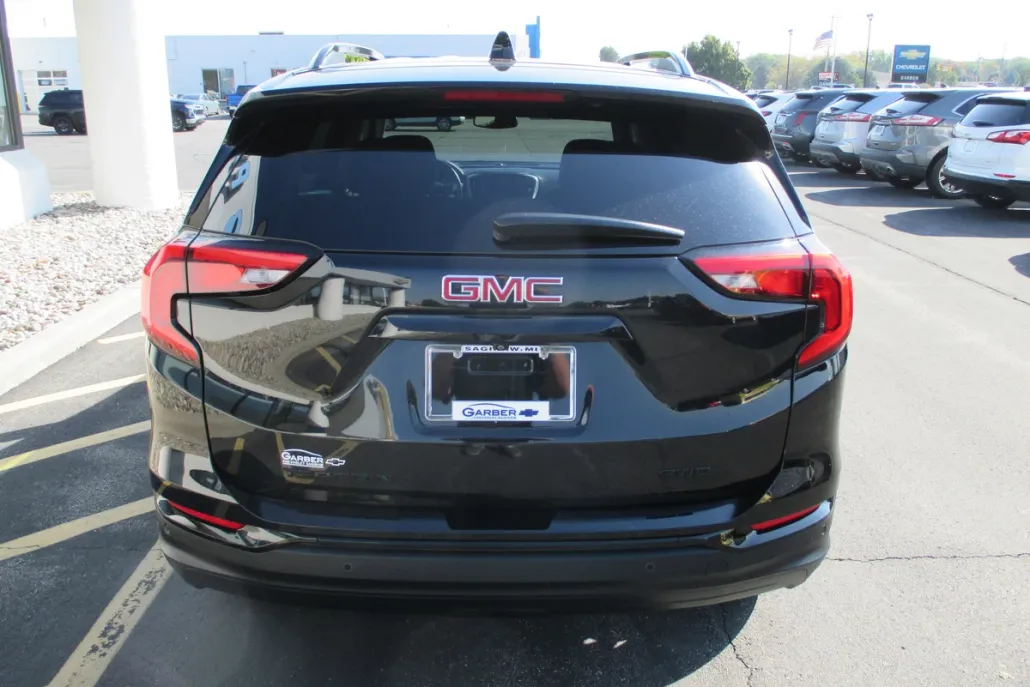 2021 Gmc Terrain SLE photo 1
