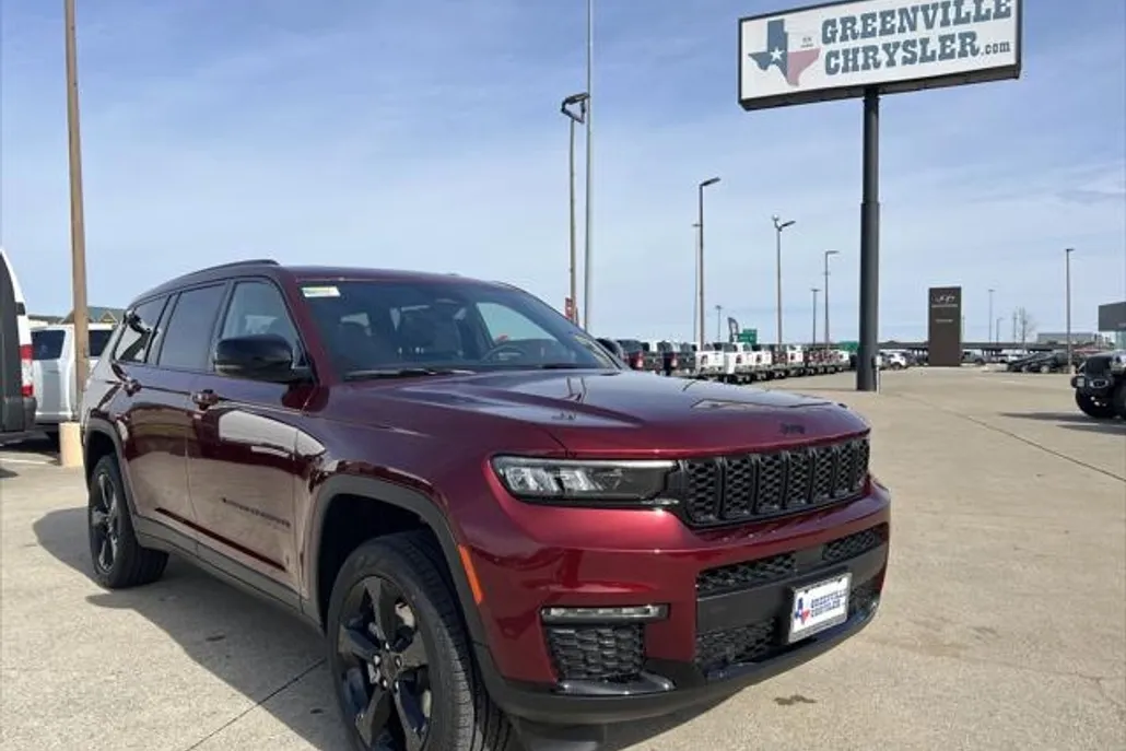 2025 Jeep Grand Cherokee Limited photo 1