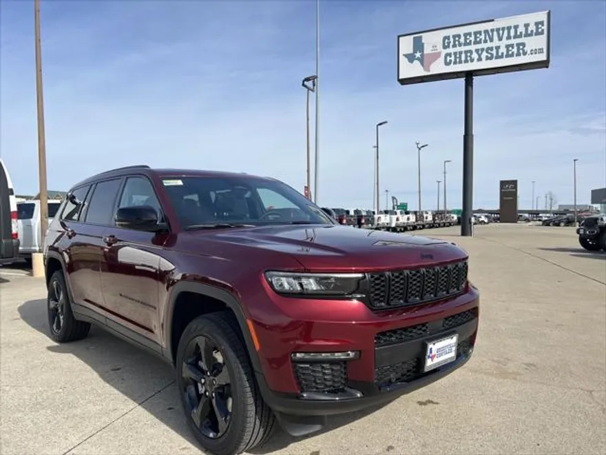 2025 Jeep Grand Cherokee Limited photo 1