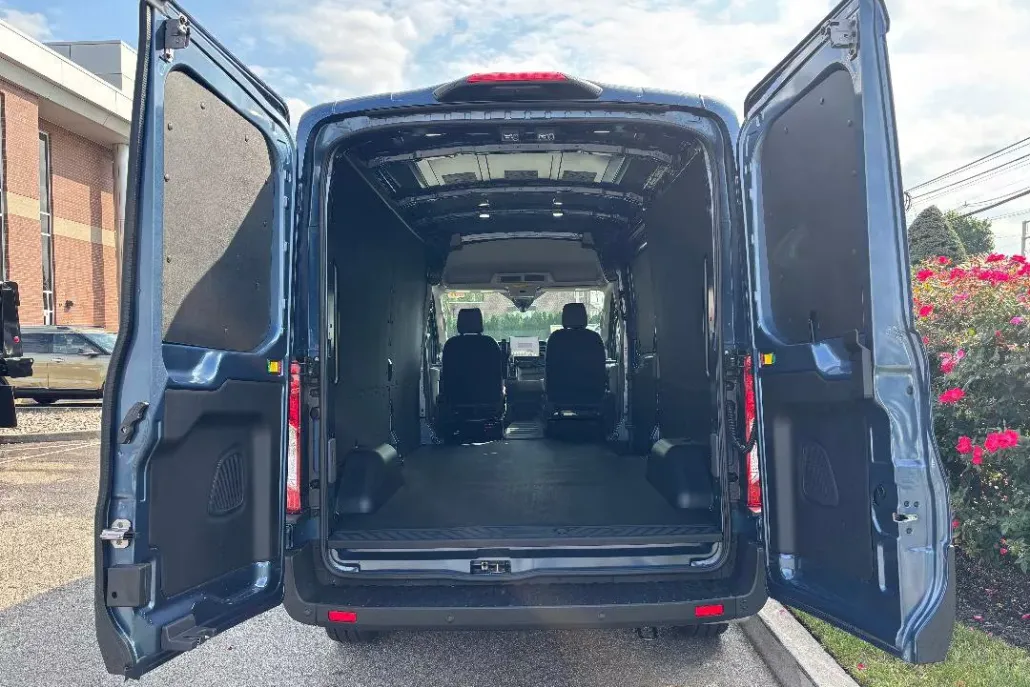 2025 Ford Transit Cargo Van photo 1