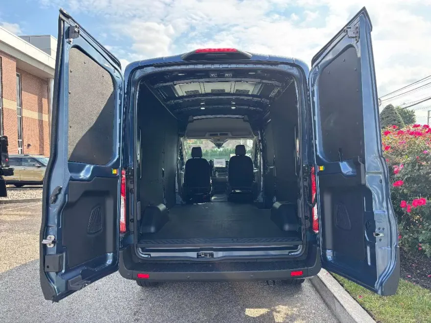 2025 Ford Transit Cargo Van photo 1