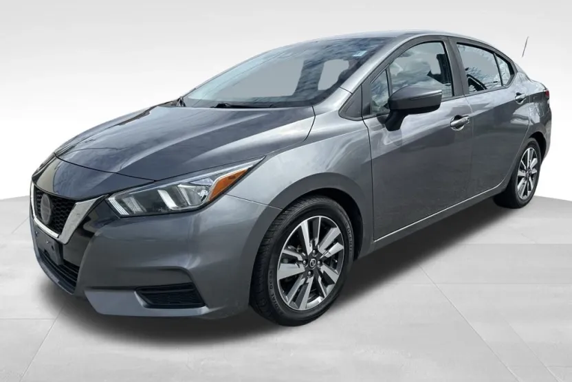2020 Nissan Versa 1.6 SV photo 1